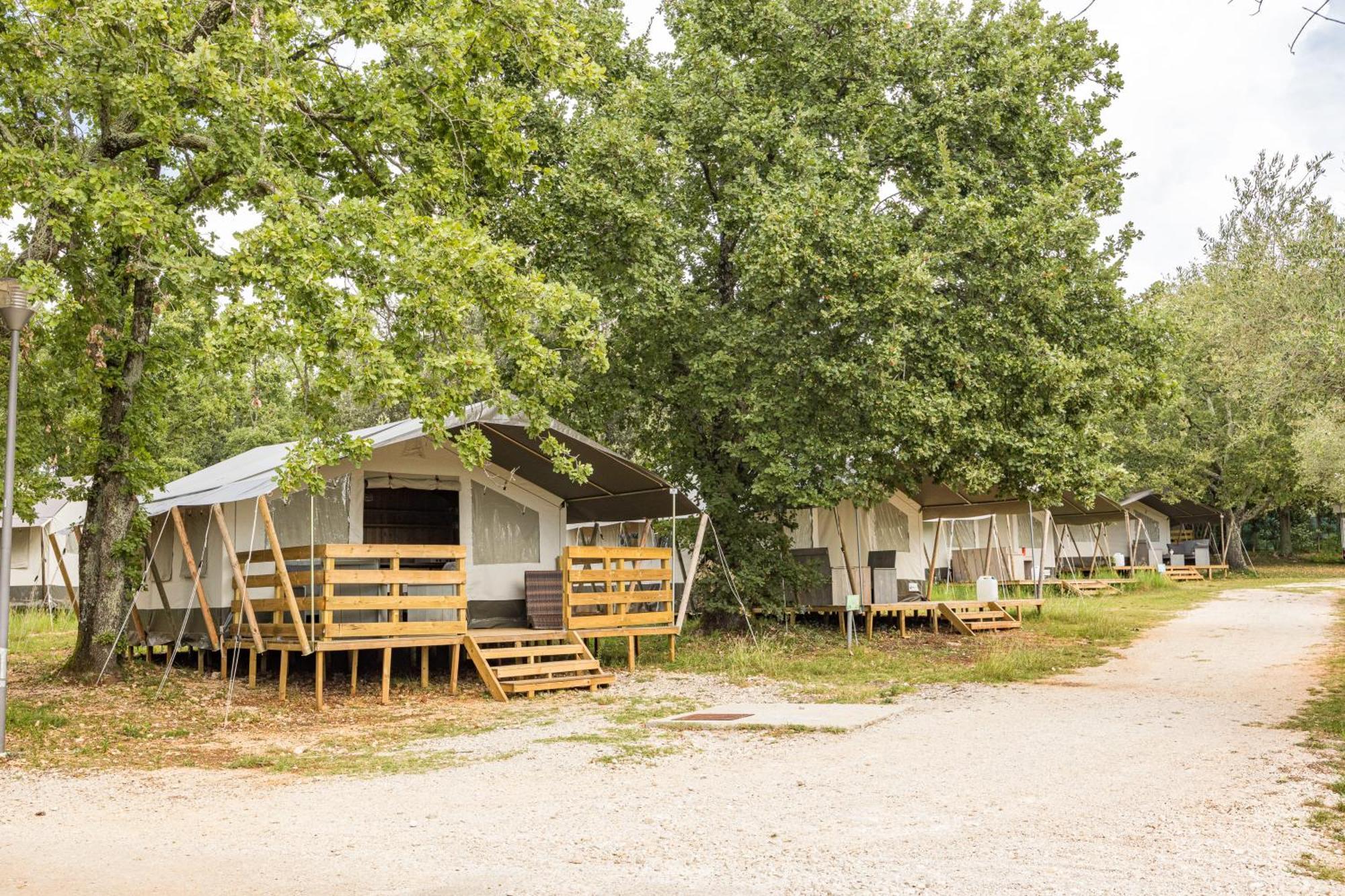 Easyatent Fkk Safari Tent Solaris Naturist - Clothes Free Poreč Zimmer foto