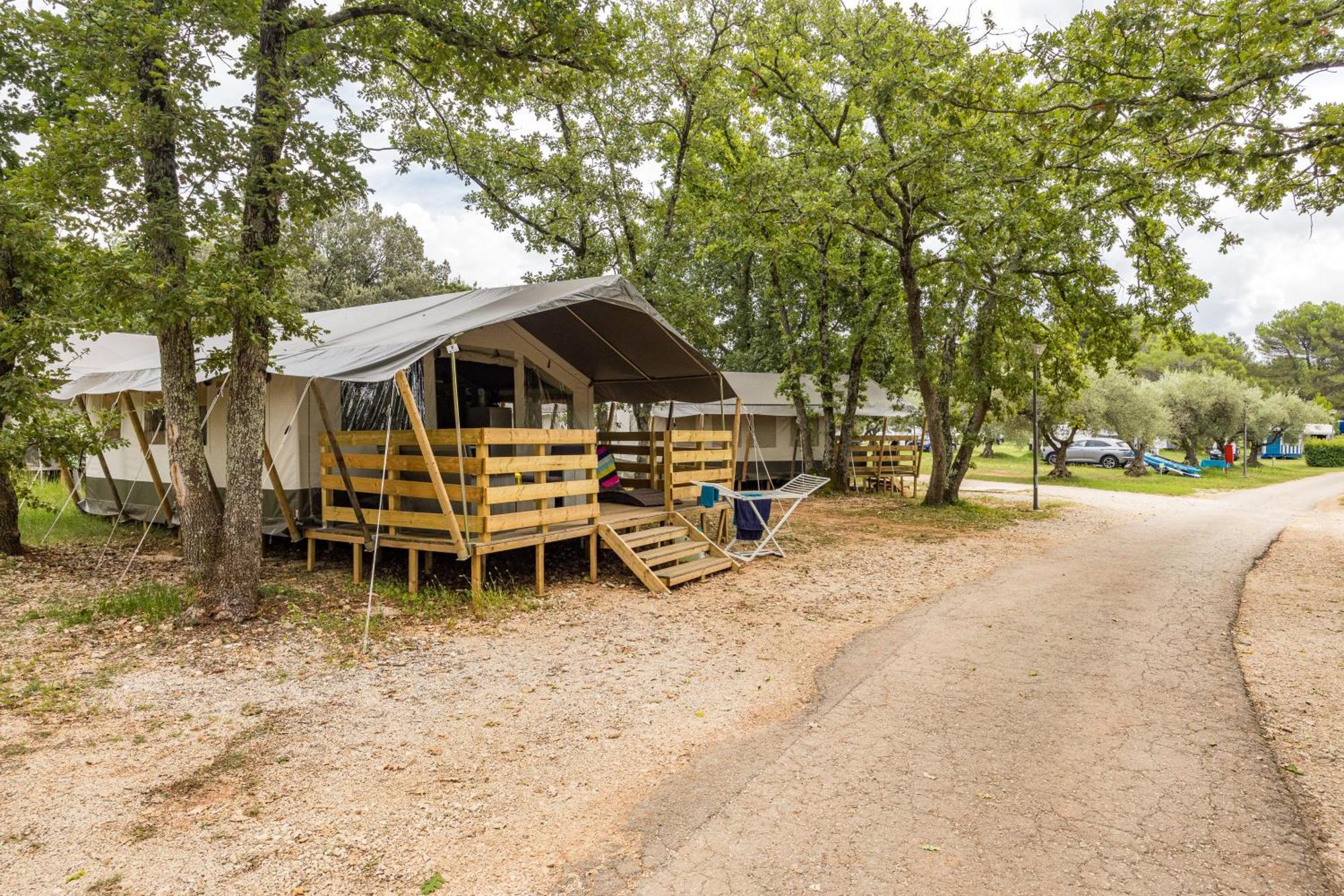 Easyatent Fkk Safari Tent Solaris Naturist - Clothes Free Poreč Zimmer foto